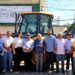 Iguaracy recebe retroescavadeira fruto de emenda parlamentar do deputado federal Renildo Calheiros, e Dr. Pedro Alves comemora