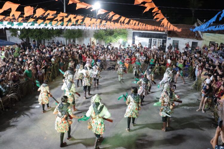 Prefeitura de Afogados deu início a mais uma edição do Projeto Arraial do meu bairro com cobertura especial e tradicional do Mais Pajeú