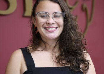 Primeira Mão: Secretária Thaynnara Queiroz deixará pasta em Afogados da Ingazeira