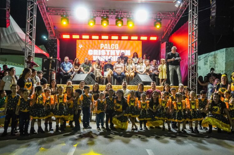 Tradicional festa da Escola Santo Antônio celebra mais uma noite do Circuito Junino 2025 em Itapetim