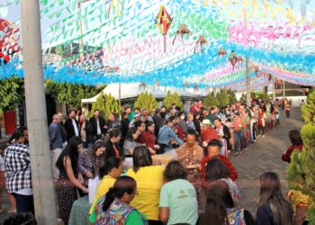 Prefeito Dr. Pedro Alves abre oficialmente o São João no Palhoção Gonzagão, em Iguaracy, com café da manhã em praça pública