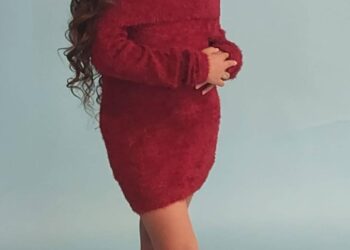 Egipciense Emannuelly Fernanda, de apenas 11 anos, é aprovada novamente pela Agência Vogue