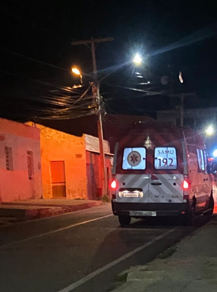 Homem esfaqueado no bairro Sobreira, em Afogados