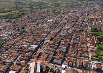 Prefeitura de Tabira realiza pagamento de salários de junho com injeção de mais de R$ 5 milhões na economia local