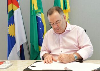 Prefeito Zeca Cavalcanti envia Projeto de Lei para isentar 3.157 famílias da Contribuição de Iluminação Pública em Arcoverde