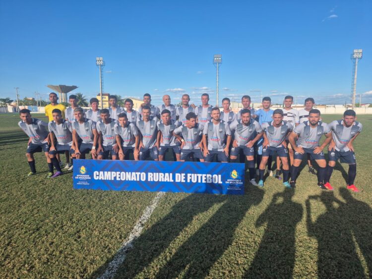 Comercial goleia e Estrela Azul e Guarani da Pintada empatam na rodada do Campeonato Rural. Confira lives dos jogos, vídeos de TikTok, fotos e resultados.