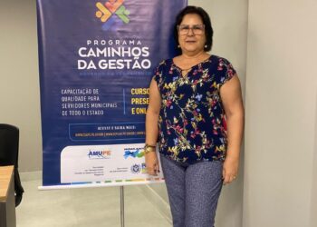 Diretora de Políticas para a Mulher participou de curso em Serra Talhada; Eliana Torres destaca atuação da Prefeitura de Iguaracy