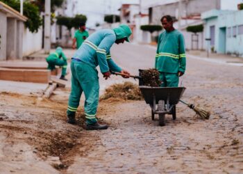 Prefeitura de Tabira autoriza nova pavimentação no Barro Vermelho com investimento de mais de R$ 100 mil, nesta sexta (22)