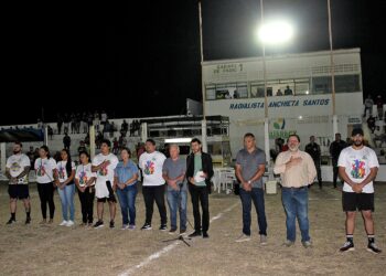 Abertura do Campeonato Iguaraciense de Futebol de Campo 2025 reúniu autoridades, atletas e um ótimo público no Estádio Capitão Dionísio