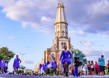 Itapetim realiza Desfile Cívico em comemoração à Independência do Brasil