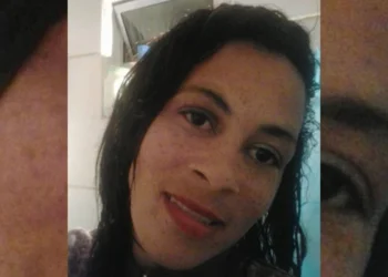 “Último abraço”, pediu mãe após ser esfaqueada pelo filho de 9 anos