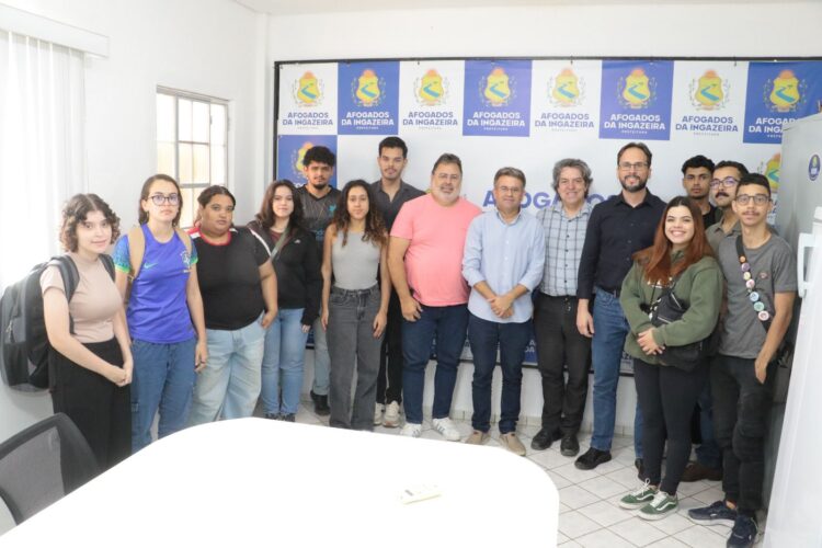 Projeto Inova, da UFPE, vem a Afogados conhecer produção de móveis