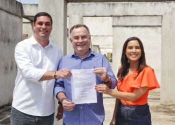 Zeca Cavalcanti põe fim a 12 anos de espera e retoma obra da Creche Pré-Escola no Petrópolis