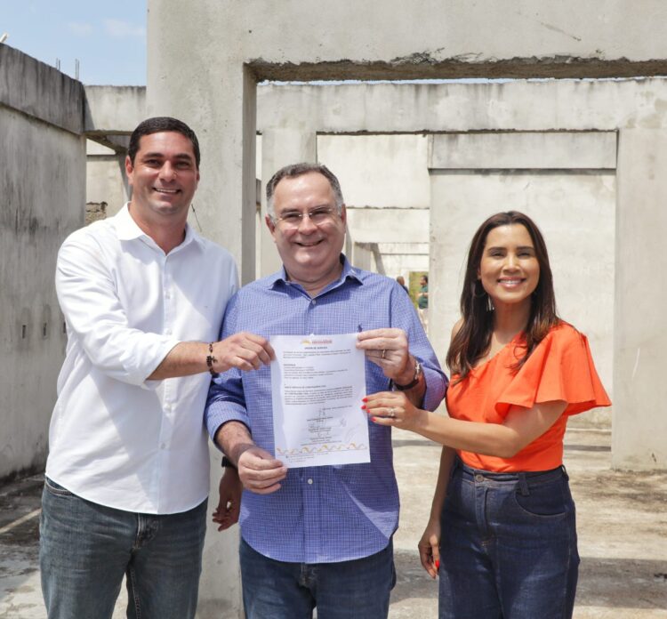 Zeca Cavalcanti põe fim a 12 anos de espera e retoma obra da Creche Pré-Escola no Petrópolis