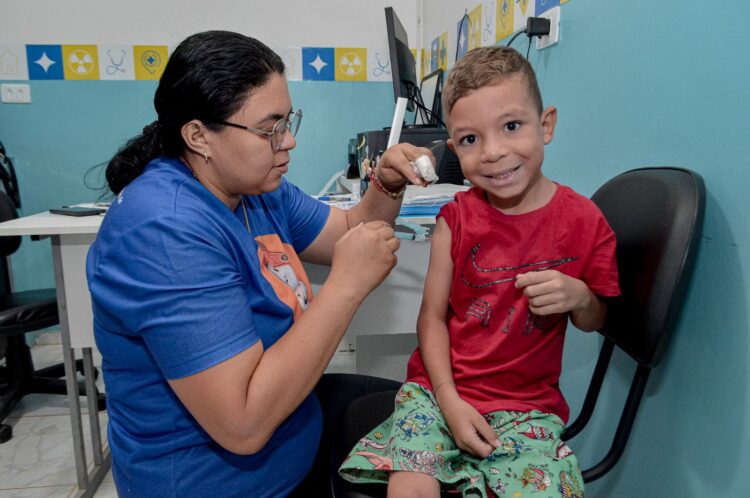 Prefeitura de Afogados promoveu dia D de atualização vacinal