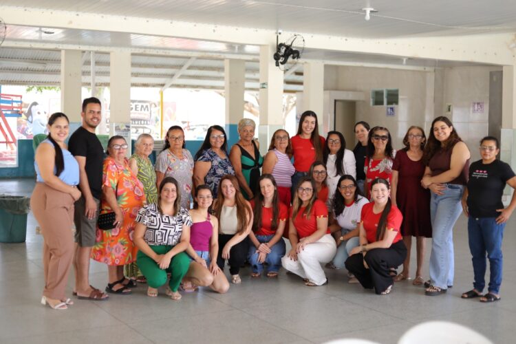 Prefeitura de Tabira promove manhã especial para idosas do SCFV em comemoração ao Dia do Idoso