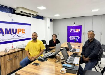 Amupe reúne mais de 150 participantes em webinar sobre Emendas Especiais