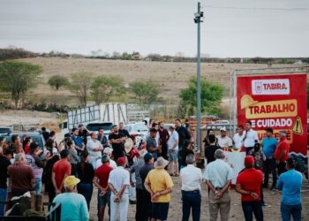 Tabira investe em modernização da Feira de Gado e entrega primeira balança eletrônica para pesagem animal