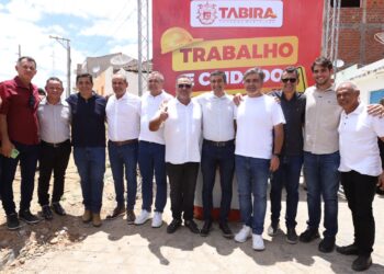 Flávio Marques autoriza nova pavimentação no Bairro João Cordeiro em mais uma edição do “Sextou com Obras”