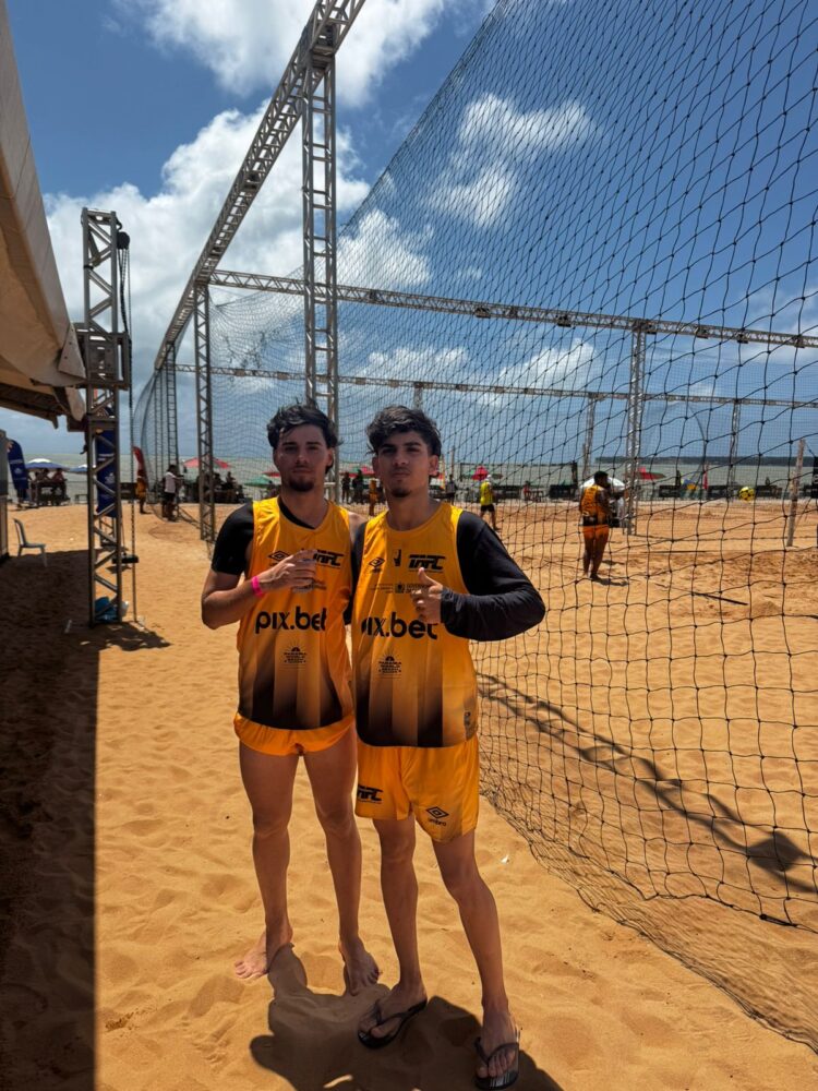 Atletas de Afogados da Ingazeira chamam atenção ao se destacarem em uma das maiores competições de futevôlei do mundo