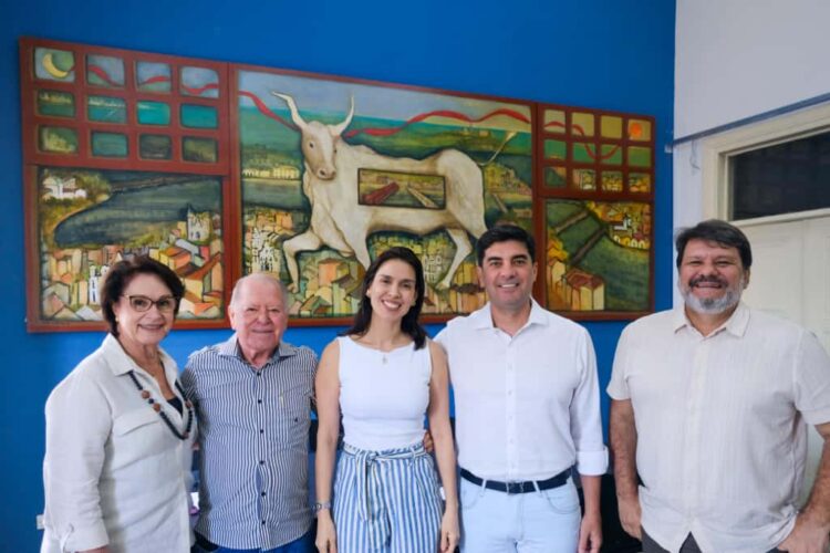 Prefeito Dr. Pedro Alves discute modernização da Estação Ferroviária de Iguaracy em reunião no Recife