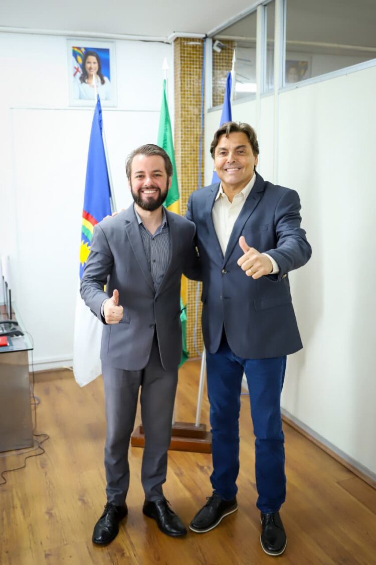 Flores estreita laços com o Governo do Estado e projeta avanços significativos na infraestrutura urbana