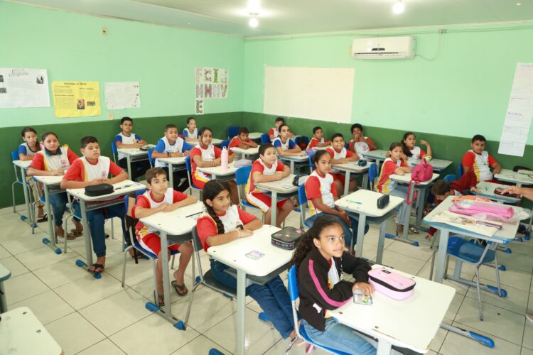 Tabira inicia aplicação do SAEB 2025 com participação de 564 estudantes da Rede Municipal