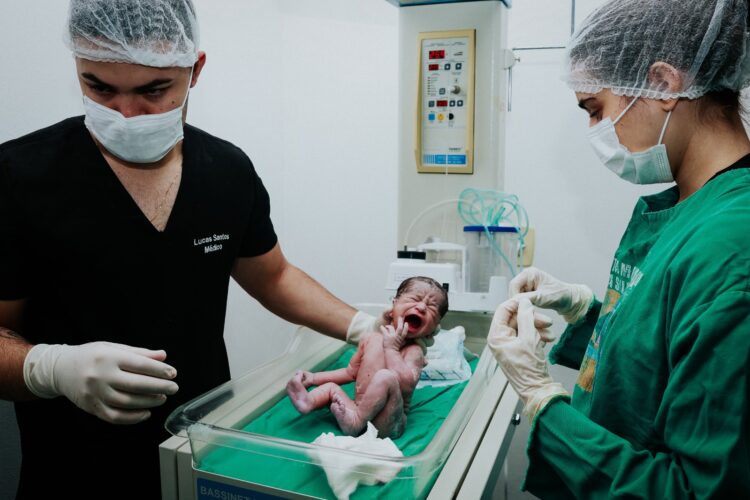 Tabira volta a ser berço: Mais de 50 partos já realizados no Hospital Municipal em 8 meses