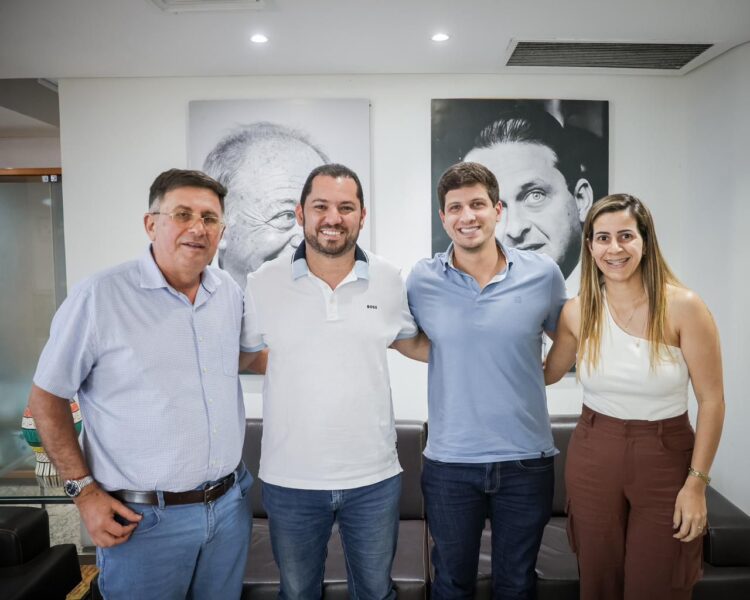 Prefeita de Itapetim, Aline Karina, anuncia apoio a Romerinho Jatobá como pré-candidato a deputado estadual