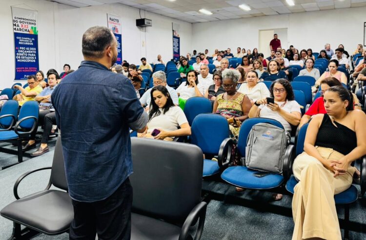 Amupe conclui 1º dia de capacitação sobre a Plataforma Transferegov