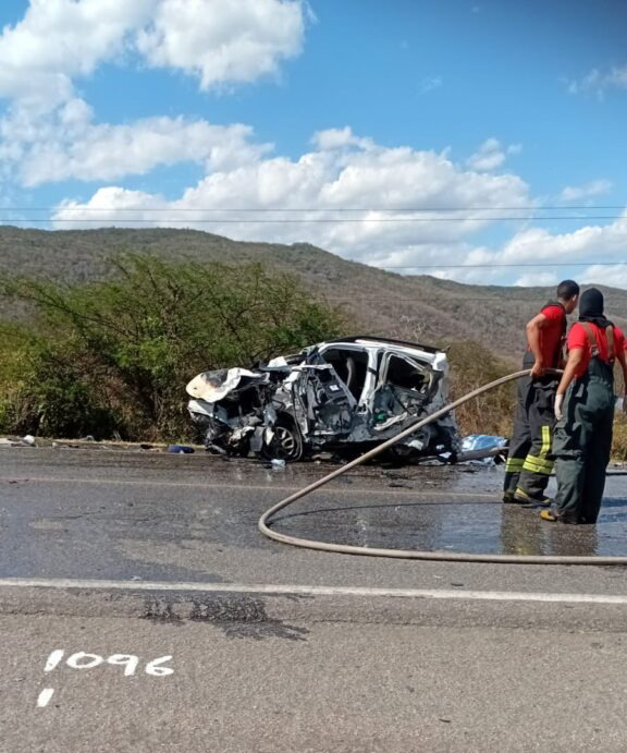 Grave acidente na BR-232 deixa mortos em Pesqueira