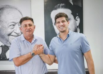 Adelmo Moura anuncia coordenação da campanha de João Campos no Sertão e desiste de pré-candidatura a deputado estadual