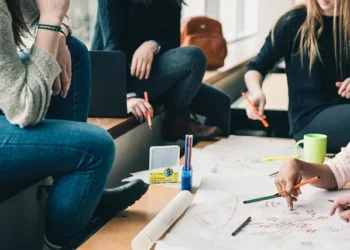 Juventude no interior de Pernambuco: estudo, trabalho e lazer na região do Pajeú