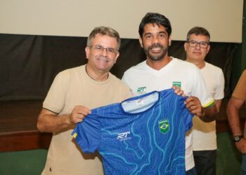 Treinador da seleção brasileira de handebol ministrou capacitação em Afogados