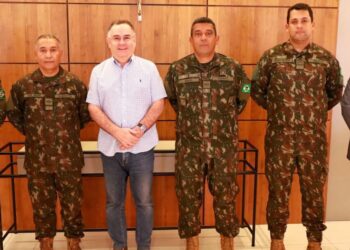 Prefeito Zeca Cavalcanti recebe comando do Tiro de Guerra de Arcoverde e reforça parceria institucional