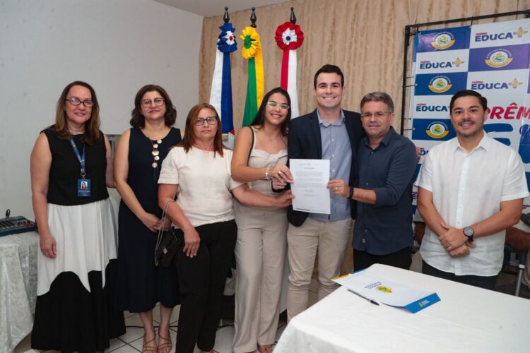 Prefeitura de Afogados empossou mais uma leva de aprovados em concurso público