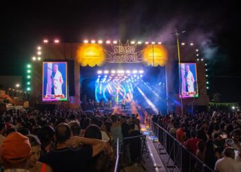 Primeira noite do Nosso Carnaval 2026 começa forte e marca a virada do Carnaval de Arcoverde