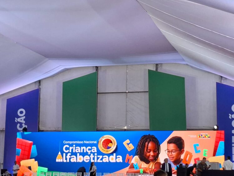 Brejinho conquista Selo Ouro em reconhecimento nacional à qualidade da alfabetização