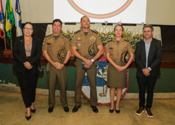 Prefeito Sandrinho prestigiou solenidade em homenagem aos 22 anos do 23° BPM