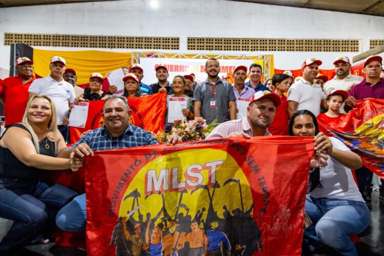 Itapetim é contemplado pelo Programa Nacional de Crédito Fundiário do Governo Federal e realiza entrega dos primeiros lotes às famílias beneficiadas