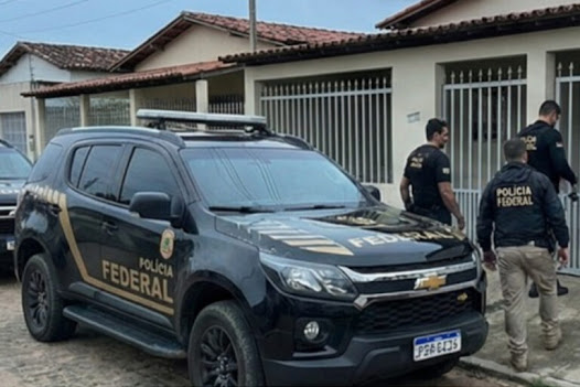 Operação da Polícia Federal cumpre mandados em Serra Talhada e Carnaubeira