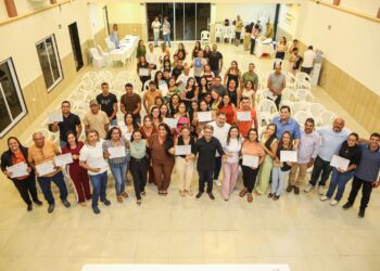 Prefeitura de Afogados e SEBRAE entregaram certificados de qualificação profissional