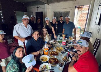 Marconi fortalece pré-candidatura com adesões de Carnaíba e Ibitiranga e almoça em Serra Talhada