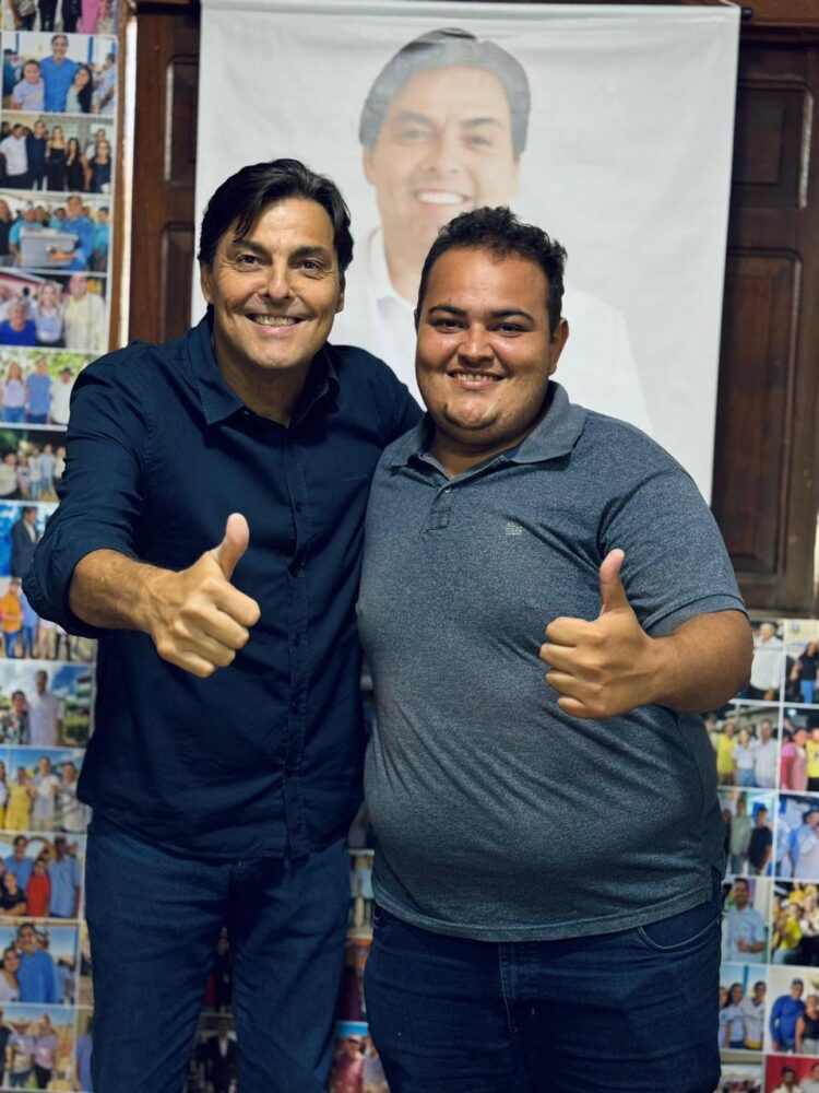 Marconi amplia base em Carnaíba com a chegada de Seninha, de Serra Branca