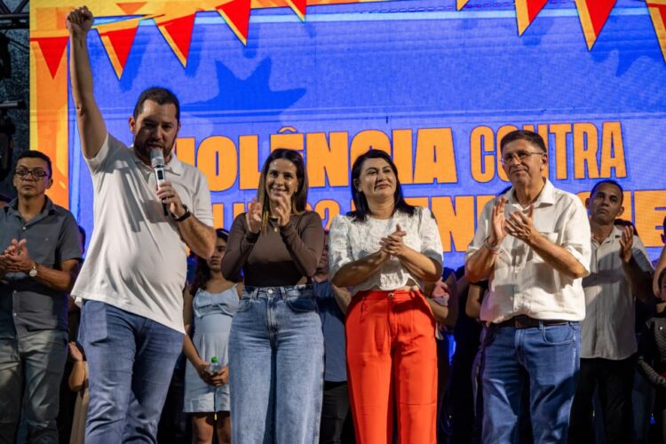 Com a presença de pré-candidatos a deputados estadual e federal, prefeita Aline Karina anuncia pacote de obras durante lançamento do São Pedro 2026 em Itapetim