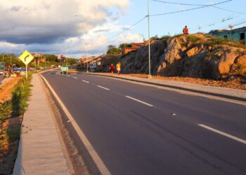 Governadora Raquel Lyra e ministro George Santoro entregam duplicação da BR-104