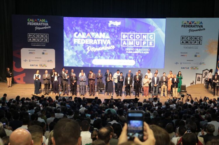 Amupe promove diálogo entre municípios e lideranças nacionais no 9º Congresso Pernambucano de Municípios