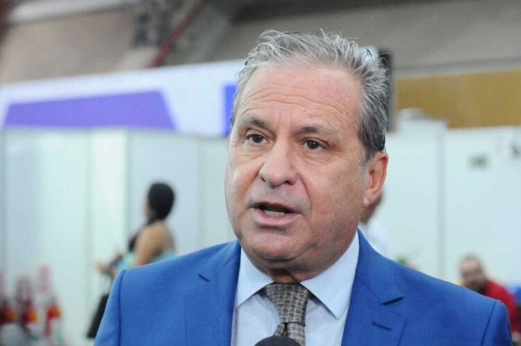 João Campos emplaca Tadeu Alencar como ministro do Empreendedorismo