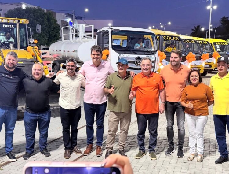 Prefeito Zeca Cavalcanti entrega equipamentos, amplia investimentos e reforça parcerias estratégicas em Arcoverde