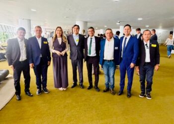 Marconi Santana cumpre agenda estratégica em Brasília ao lado de lideranças de Flores